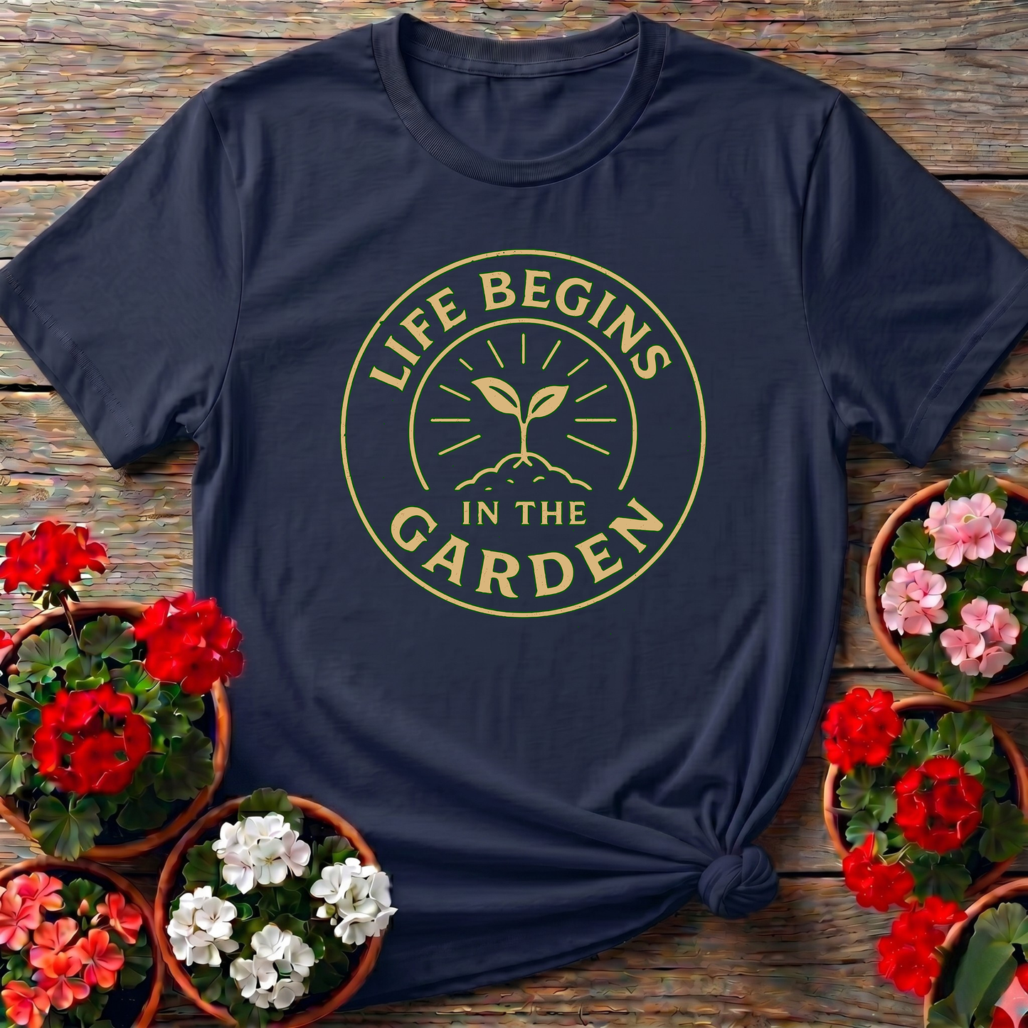 Life Begins In The Garden Vintage Badge T-shirt