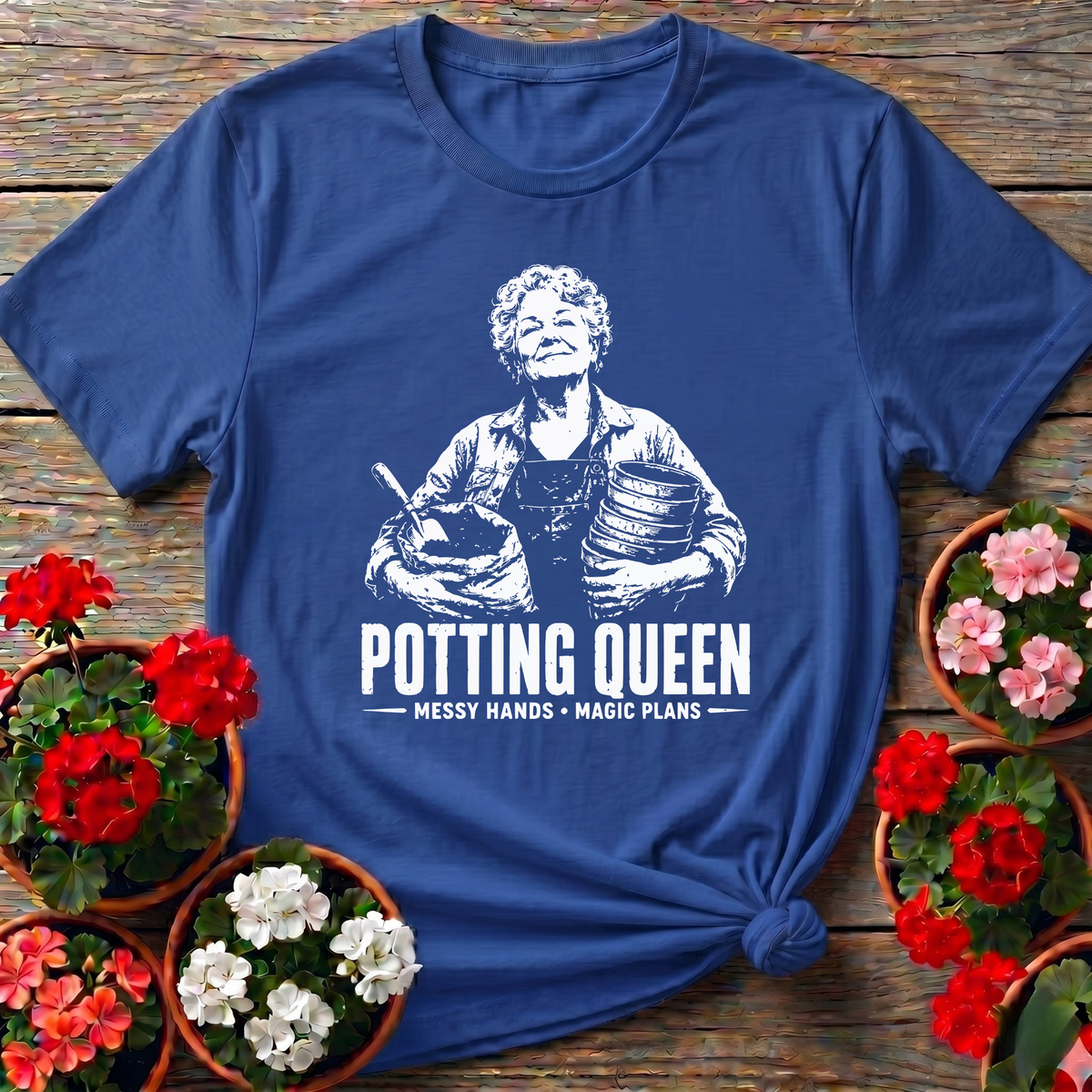 Royal high-contrast folk art gardening shirt "Potting Queen Messy Hands Magic Plans" for pot collectors
