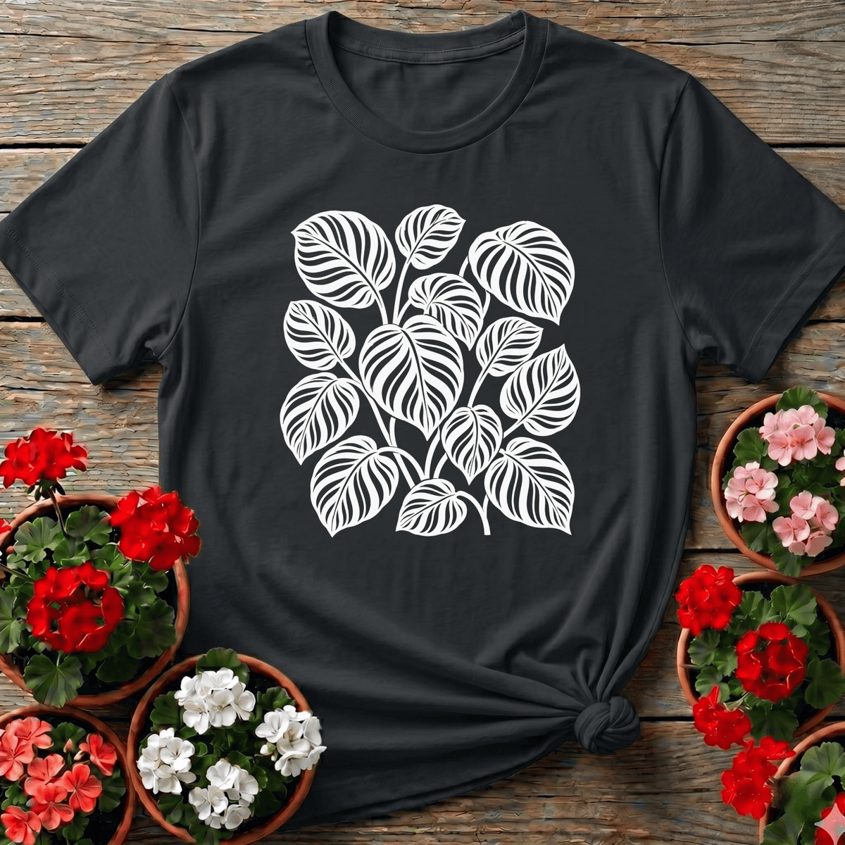 Black modern botanical calathea orbifolia leaf print gardening tee for indoor plant collectors