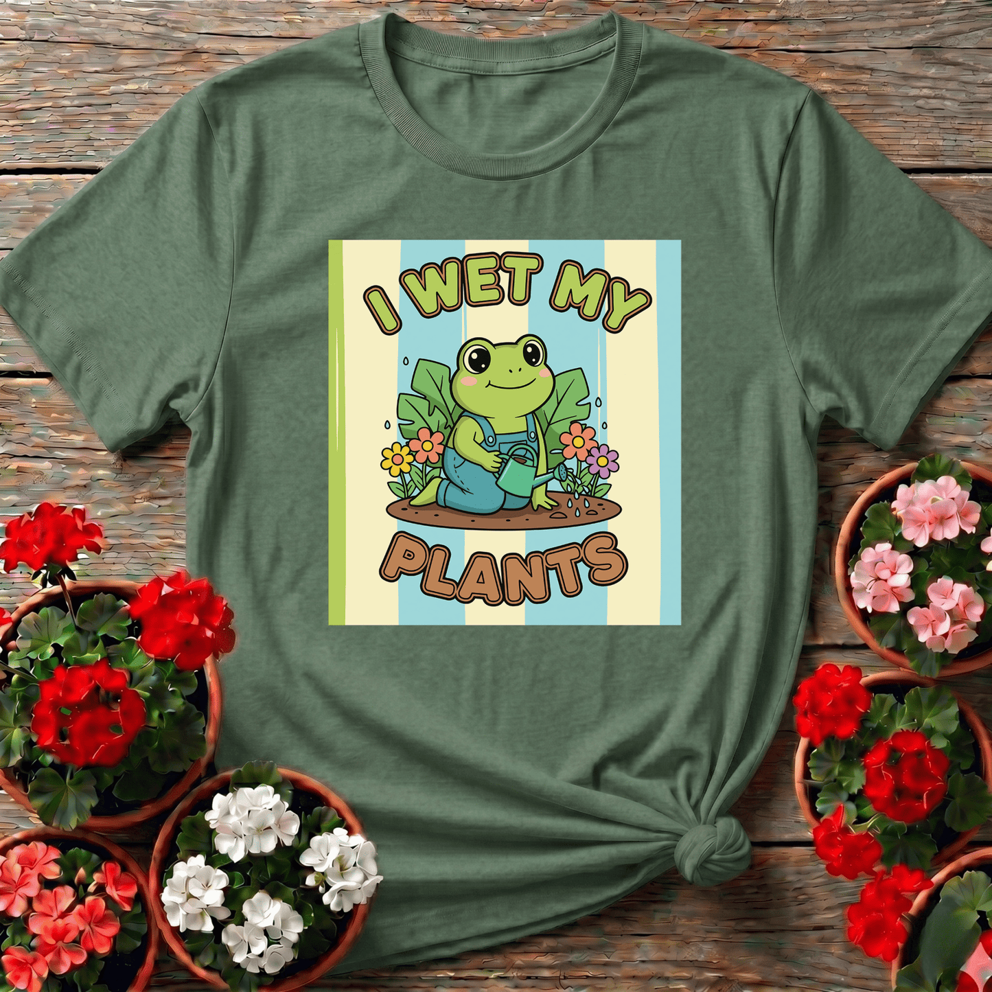Cute Frog I Wet My Plants Funny Gardening T-Shirt - GardeningTshirts