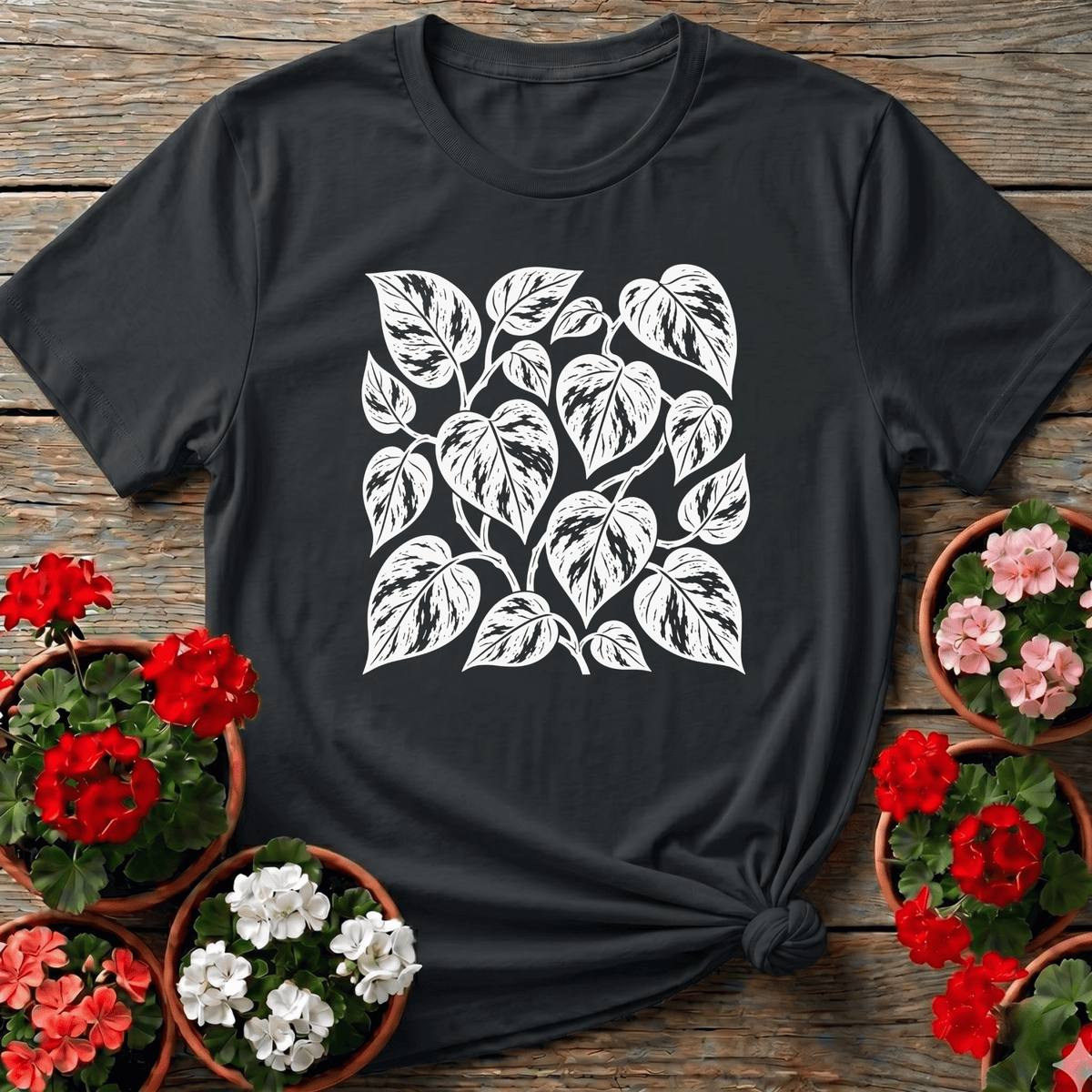 Marble Queen Pothos Leaf Print Gardening T-Shirt - GardeningTshirts