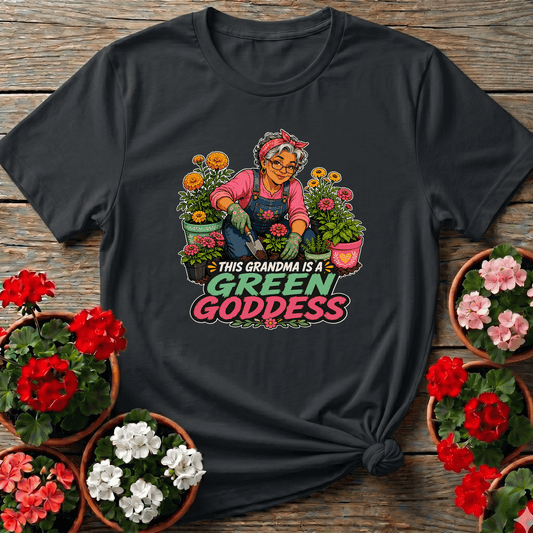 Black retro cottagecore gardening tee "This Grandma Is a Green Goddess" for grandmother gardeners